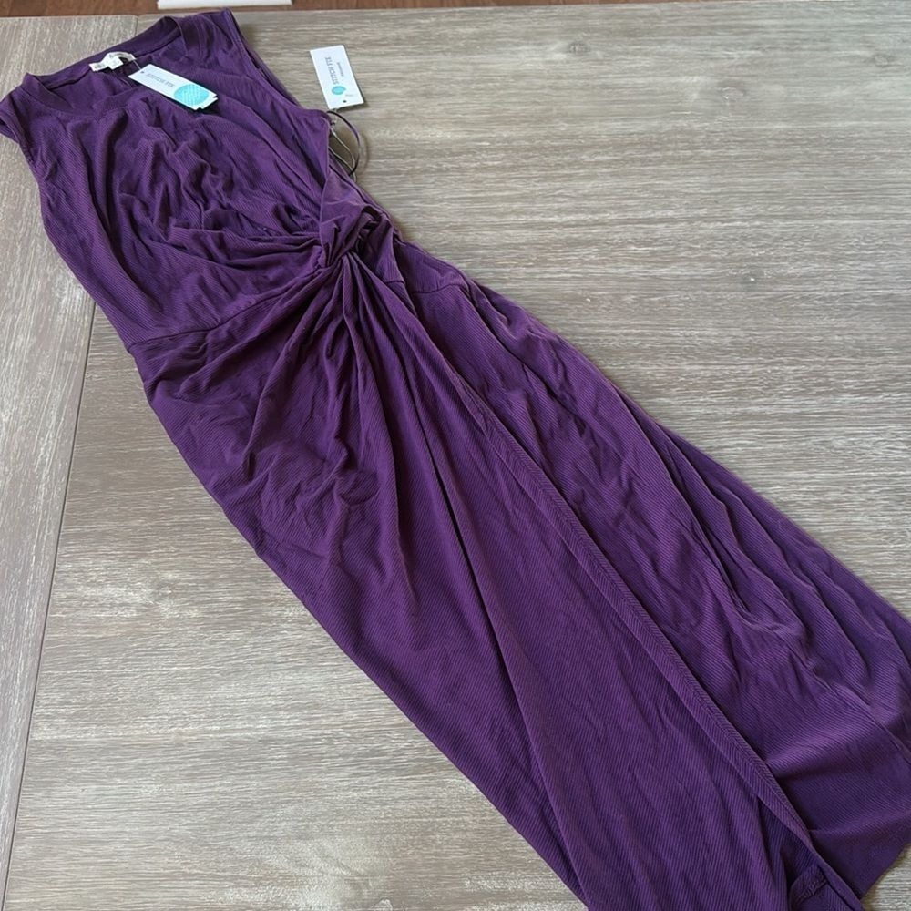 Nine britton Asymmetrical Twist Dress in Deep Purple. New, Sz. M